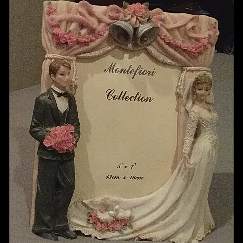 Montefiori Collection Wedding picture frame
